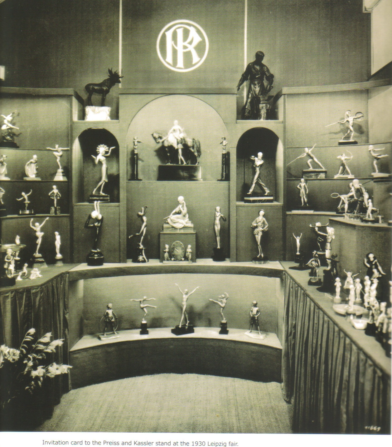 Philippe Violin Player